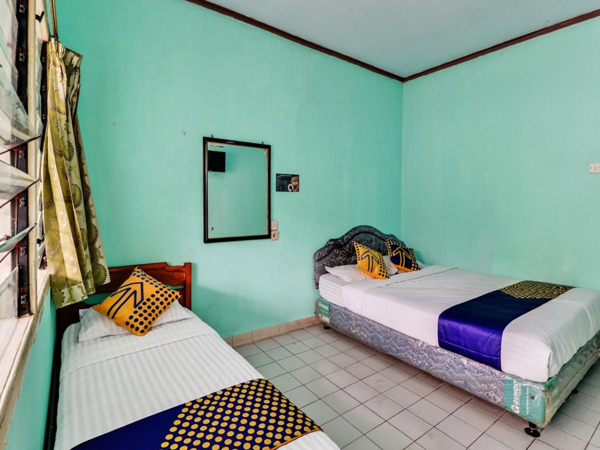 Spot On 90003 Villa Tawang 展玉 外观 照片