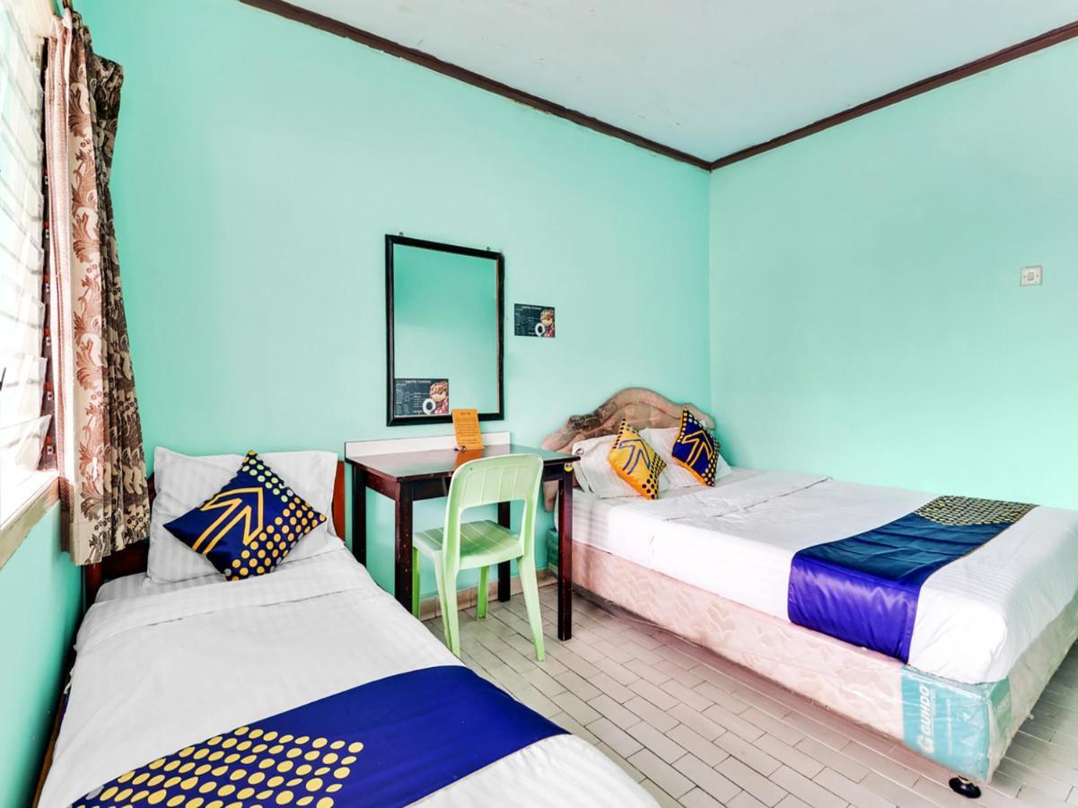 Spot On 90003 Villa Tawang 展玉 外观 照片