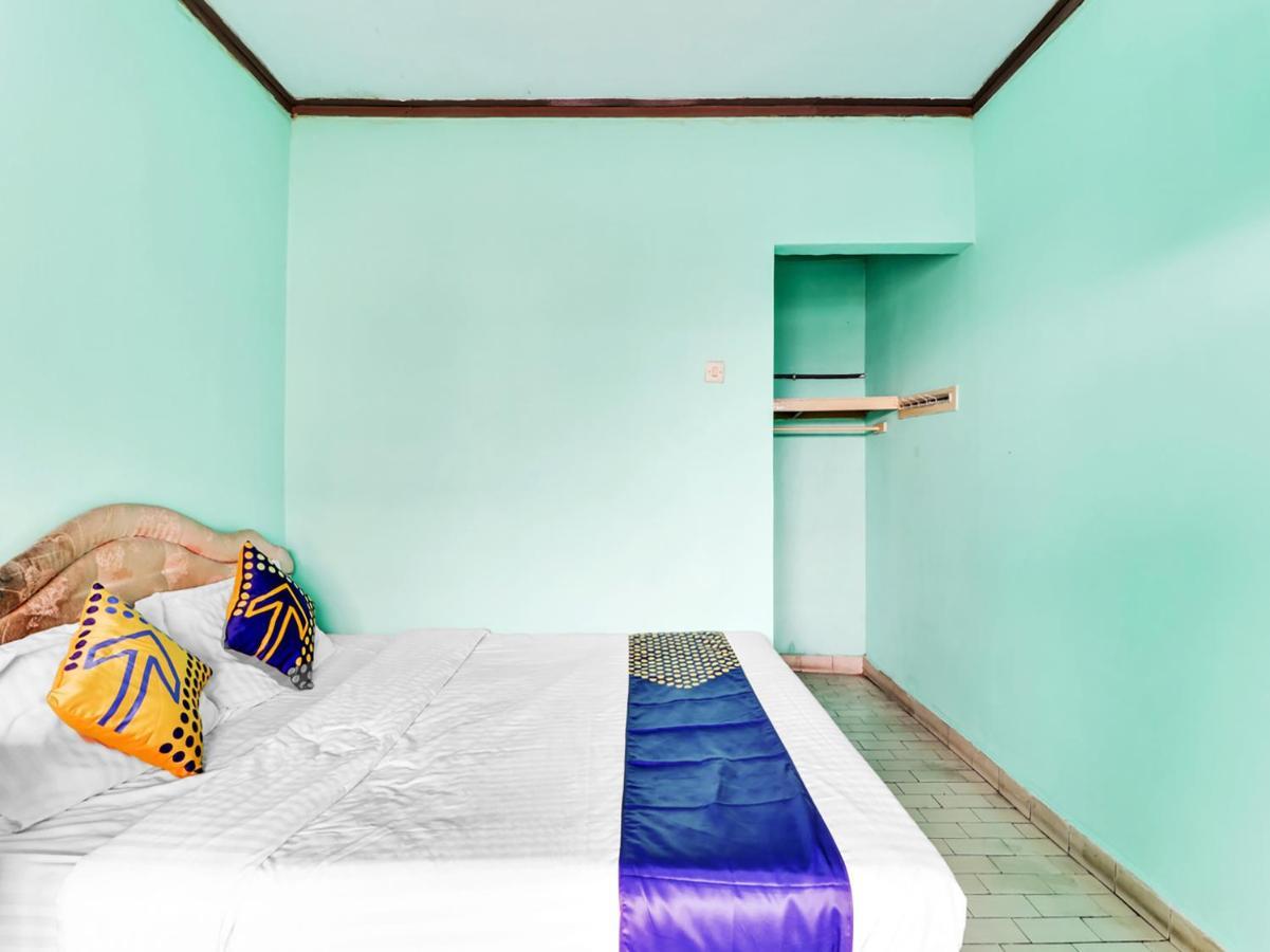 Spot On 90003 Villa Tawang 展玉 外观 照片